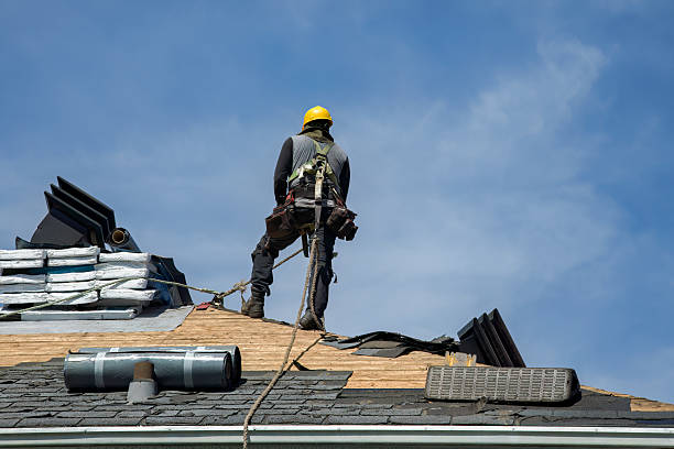 Professional Gutter Installation technician working in Smithville, MO
